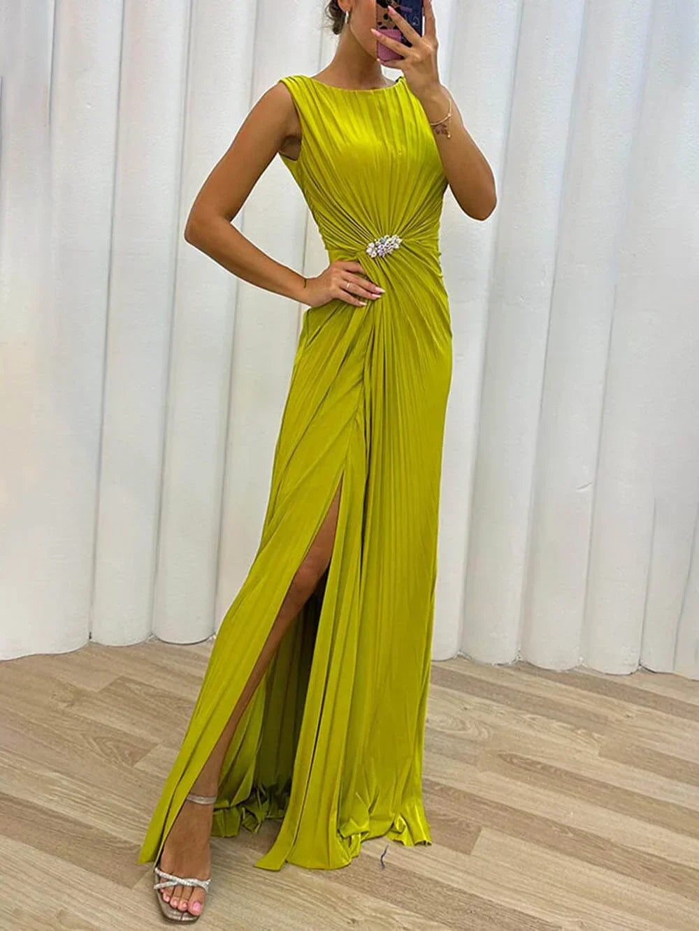 Kendra | Timeless Figure-Flattering Split Maxi Dress