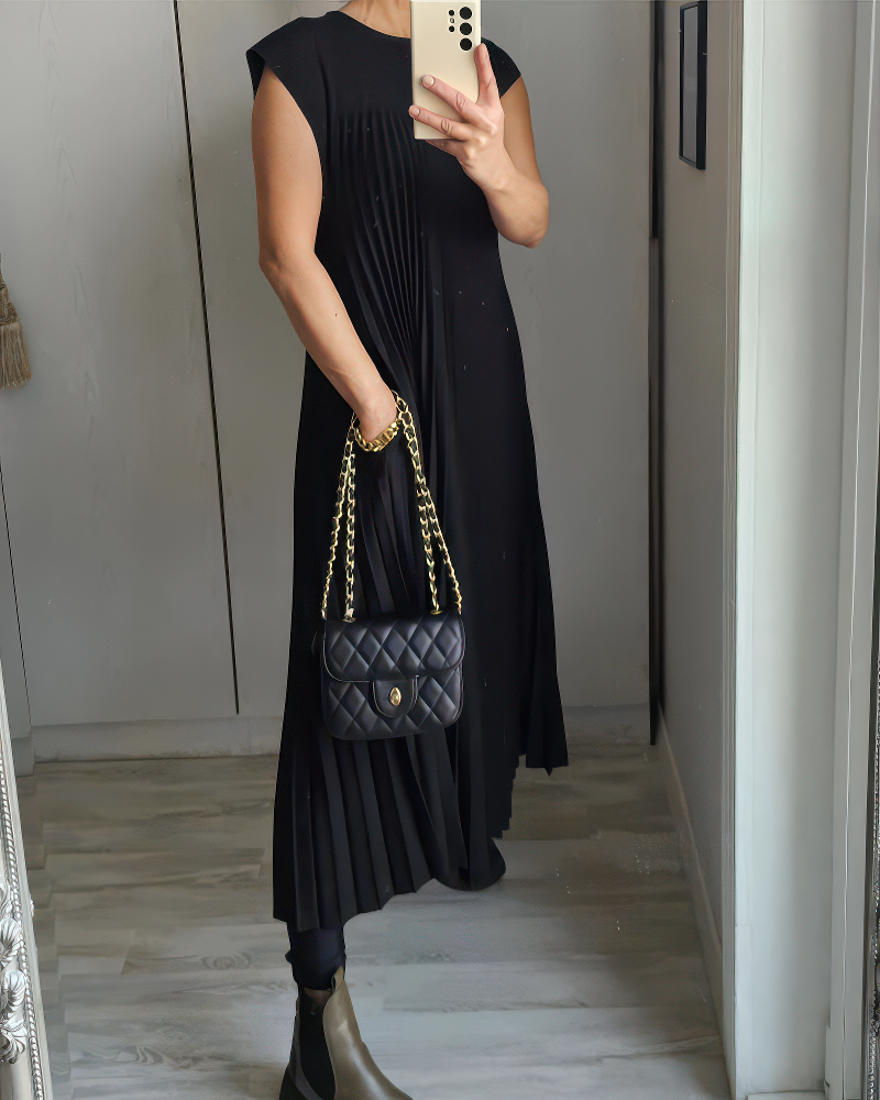 Clarissa | Elegant Long Dress in Classic Style