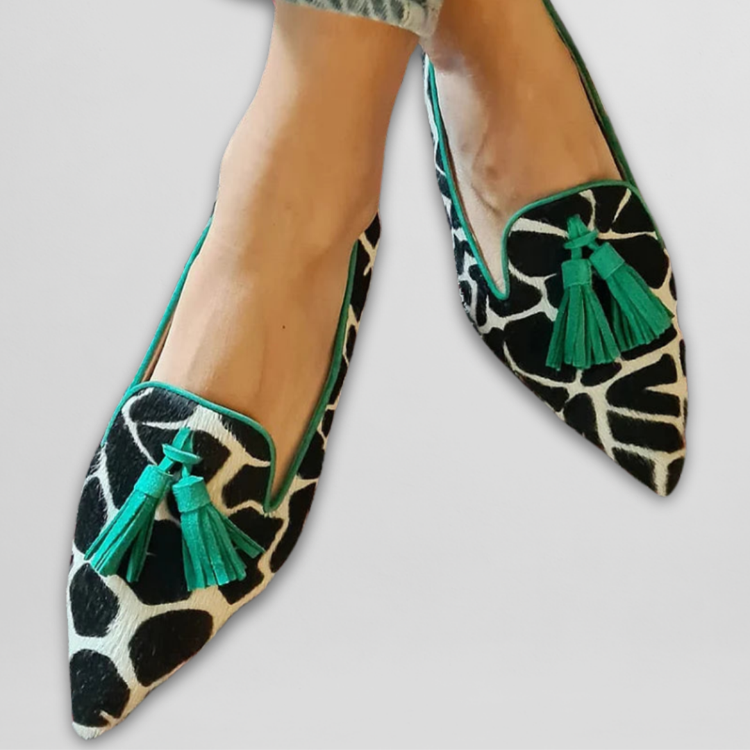 Isa | Pointed-Toe Loafers