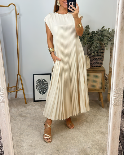 Clarissa | Elegant Long Dress in Classic Style