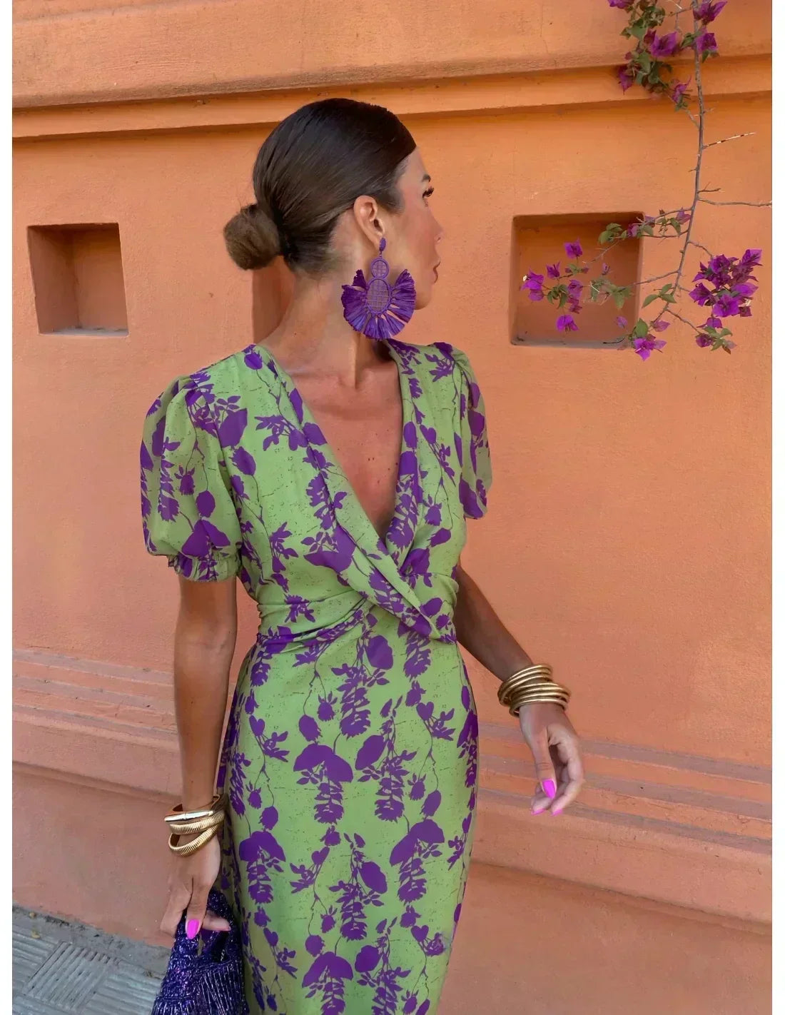 Lucy | Boho V-Neck Floral Pleated Dress