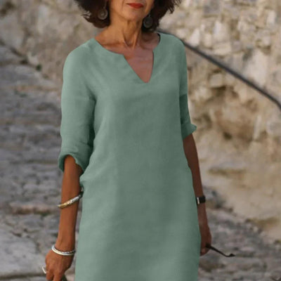 Henrietta | V-neck dress that covers the belly