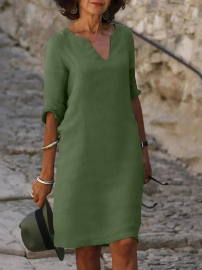 Beatrice | Elegant Dress with Raised V-Neck